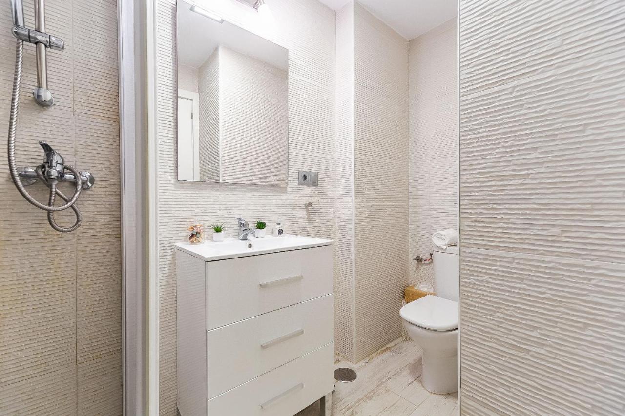 Sun Coast Benalmadena -- Superb Studio With 4 Pools, Gardens & Breakfast Exterior foto